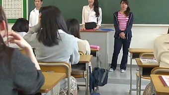 Japan facesitting femdom at school Subtitles