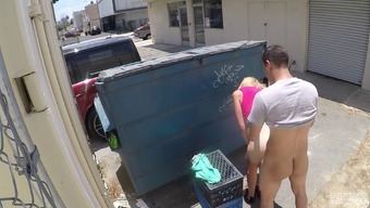 Alexa Grace agrees to have a doggy session next to the dumpster