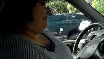 Mature BBW neighbor lady wants to play with my cock in her car