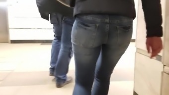 Hot ass in tight jeans