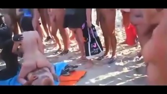 Sex on the beach with public