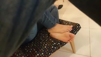candid feet very hot foot and soles (dog licking) pies