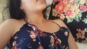 Desi girl enjoying anal sex and say PUT IT INSIDE FUCKER