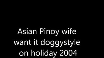 asiatische Pinoy-Frau will es im Urlaub Doggystyle