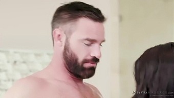 Mulatto masseuse Jenna Foxx provides Charles Dera with unforgettable sex
