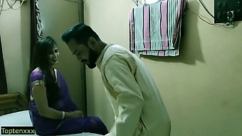 Beautiful Bengali Milf Bhabhi has sudden sex with Punjabi boy!