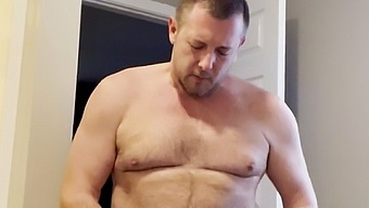 Gay daddy bear bathroom jerkoff and thick load