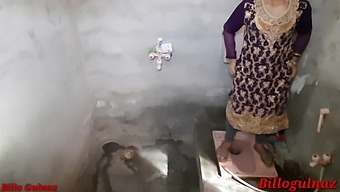 Sasur ji ne bahu rani ko jabardasti choda, Father-in-law fucked his daughter-in-law in hindi audio 