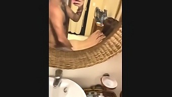 Amateur lesbian couple enjoys quick money sex in public restroom