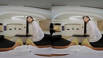 Get a Footjob and Blowjob from a Japanese Hottie - V1VR