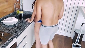 Amateur Latina wife gets her stepmom's attention in the kitchen